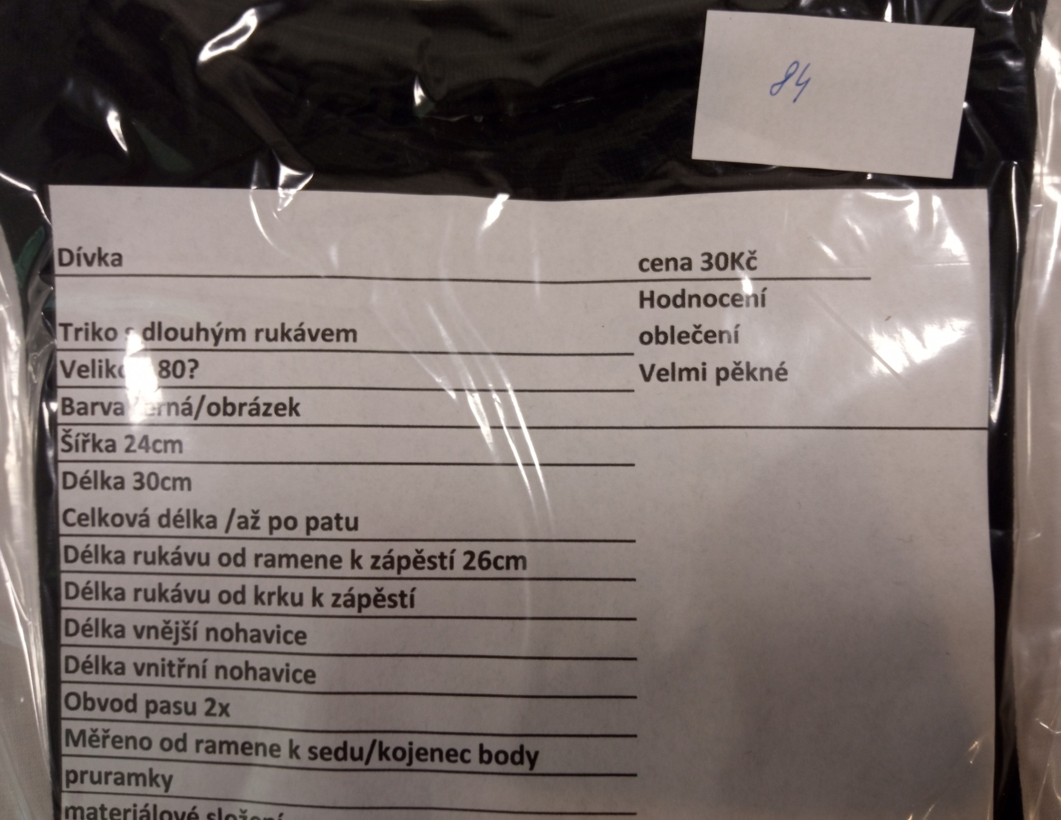 triko s dlouhým rukávem